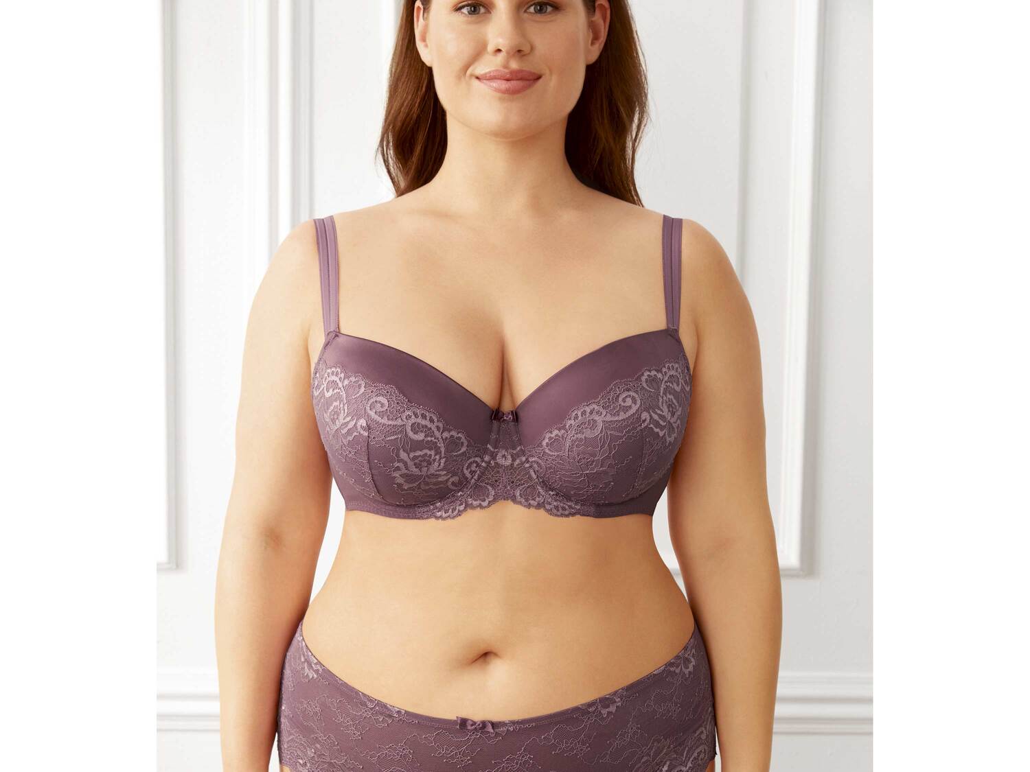 Biustonosz z koronką XXL Esmara Lingerie, cena 24,99 PLN
rozmiary aż do 90D
- ...