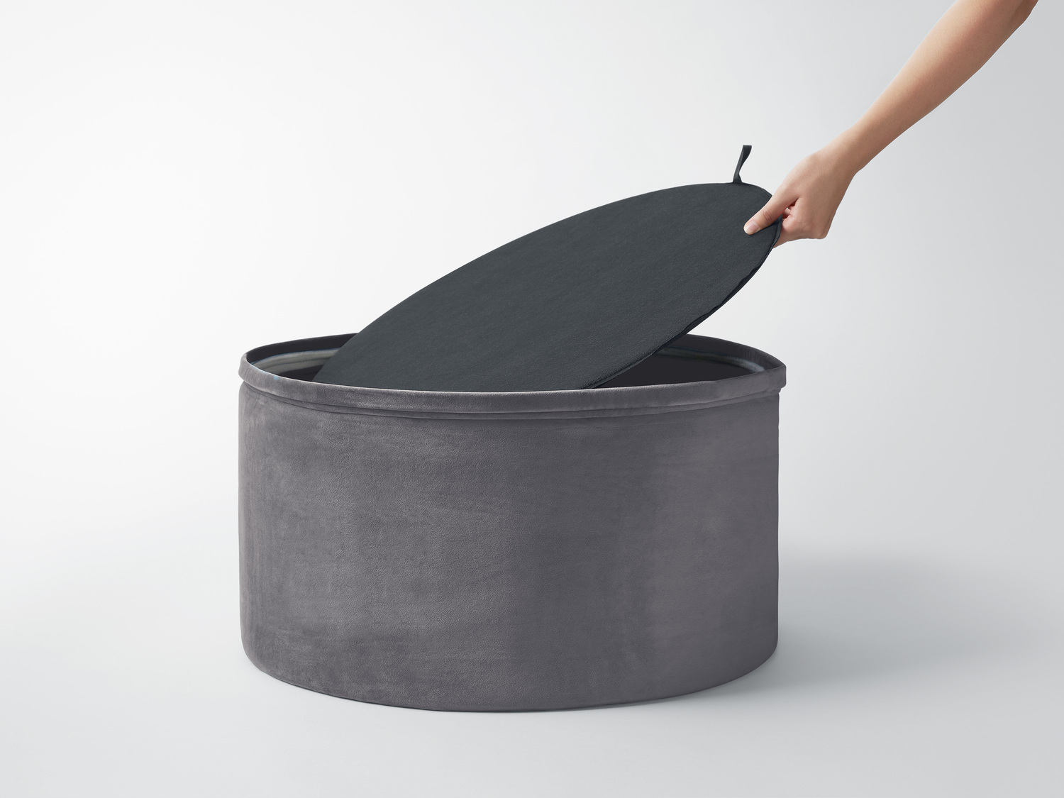 Puf z możliwością przechowywania Livarno, cena 99,00 PLN
- 56 x 30 cm (Ø ...