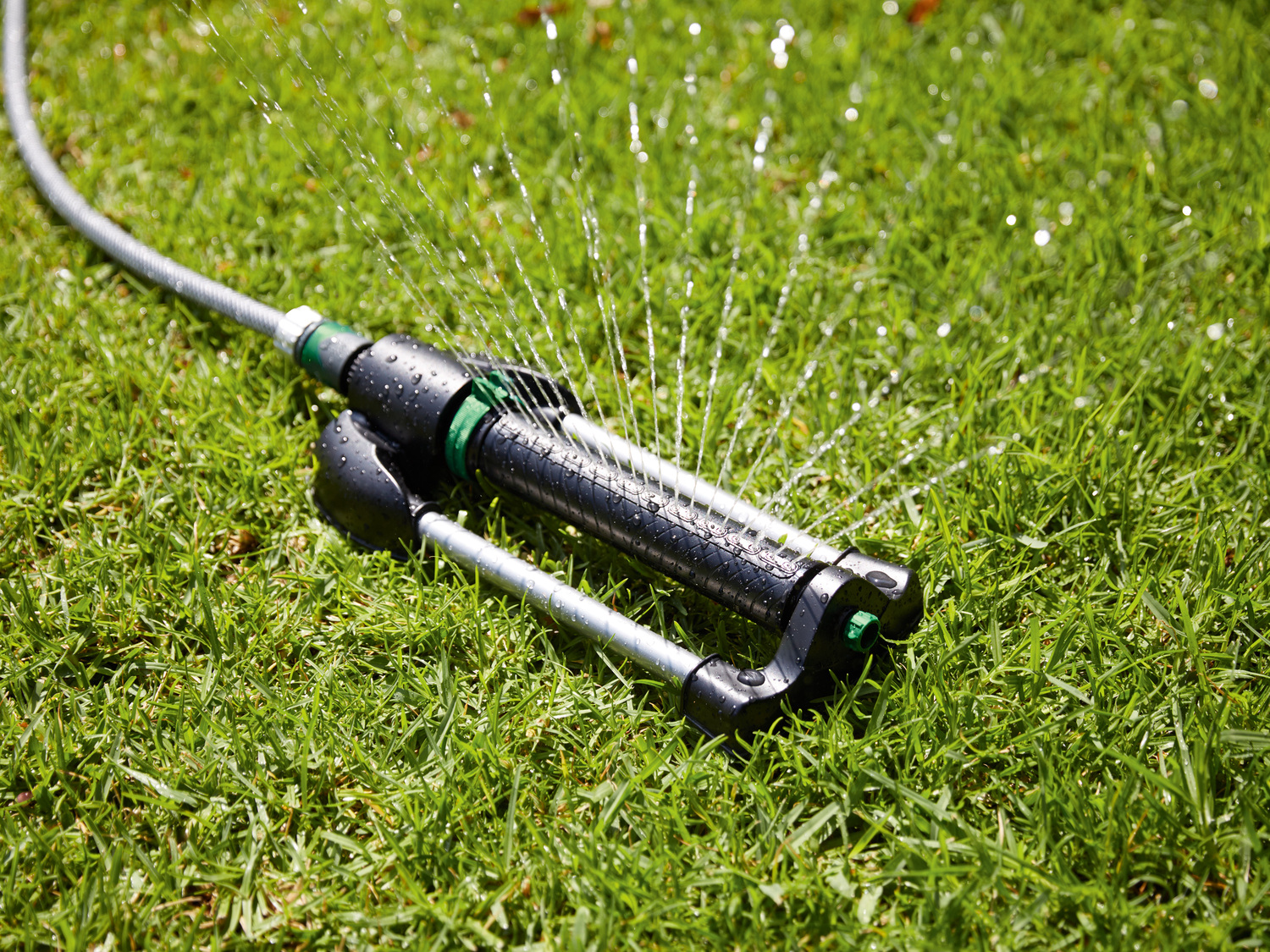 Zraszacz wahadłowy Parkside, cena 29,99 PLN
- przyłącze do wody 13 mm (½”)
Opis
- ...