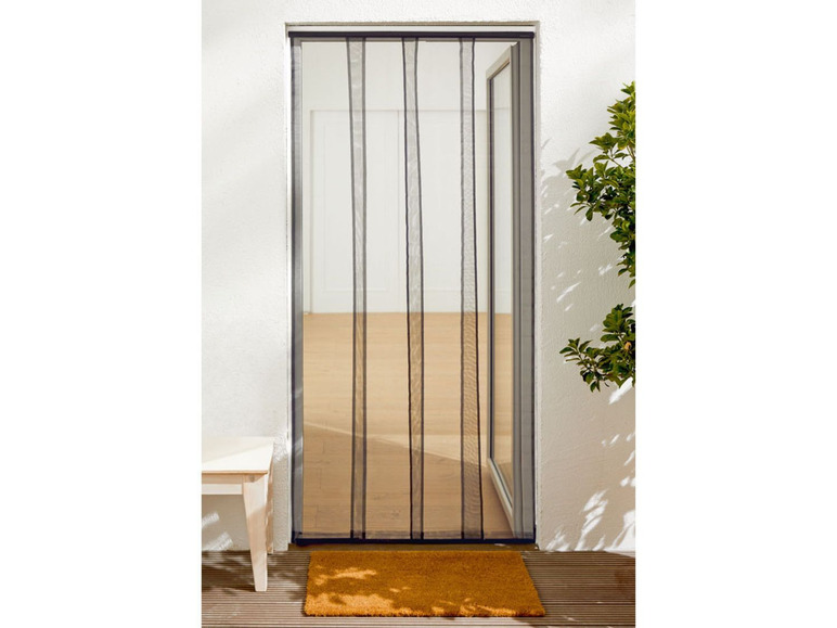 Moskitiera lamelowa na drzwi 100 x 220 cm, 1 komplet , cena 24,99 PLN
Opis produktu ...