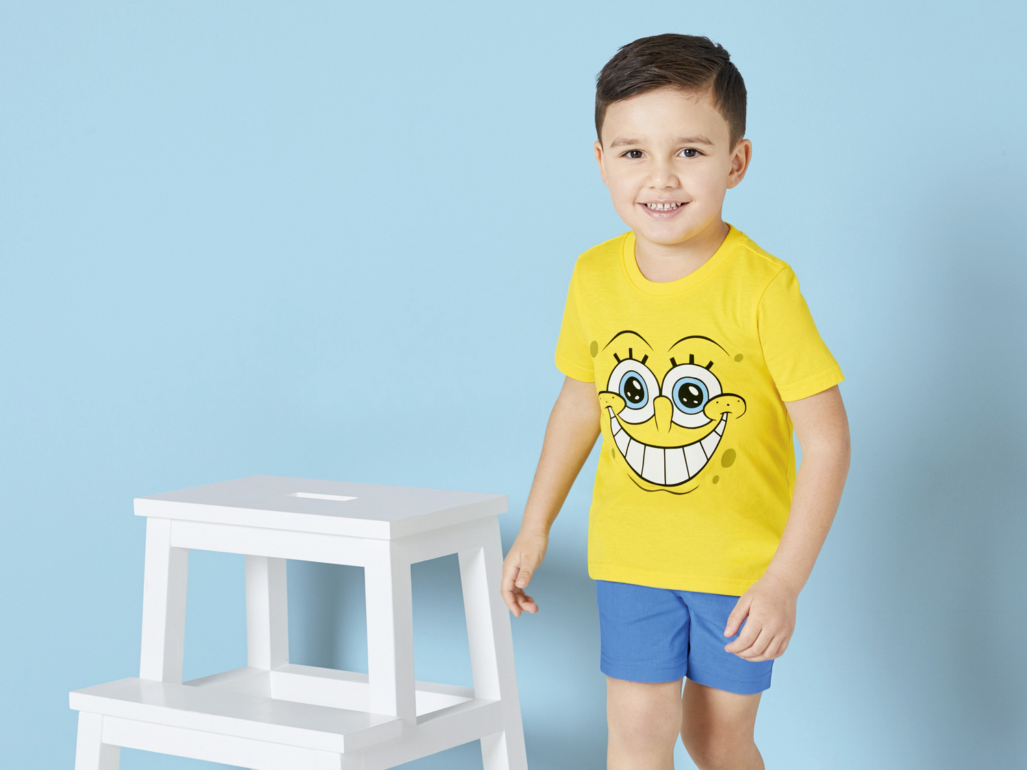 T-shirt dziecięcy , cena 12,99 PLN
- rozmiary: 98-140
- 100% bawełny
Dostępne ...