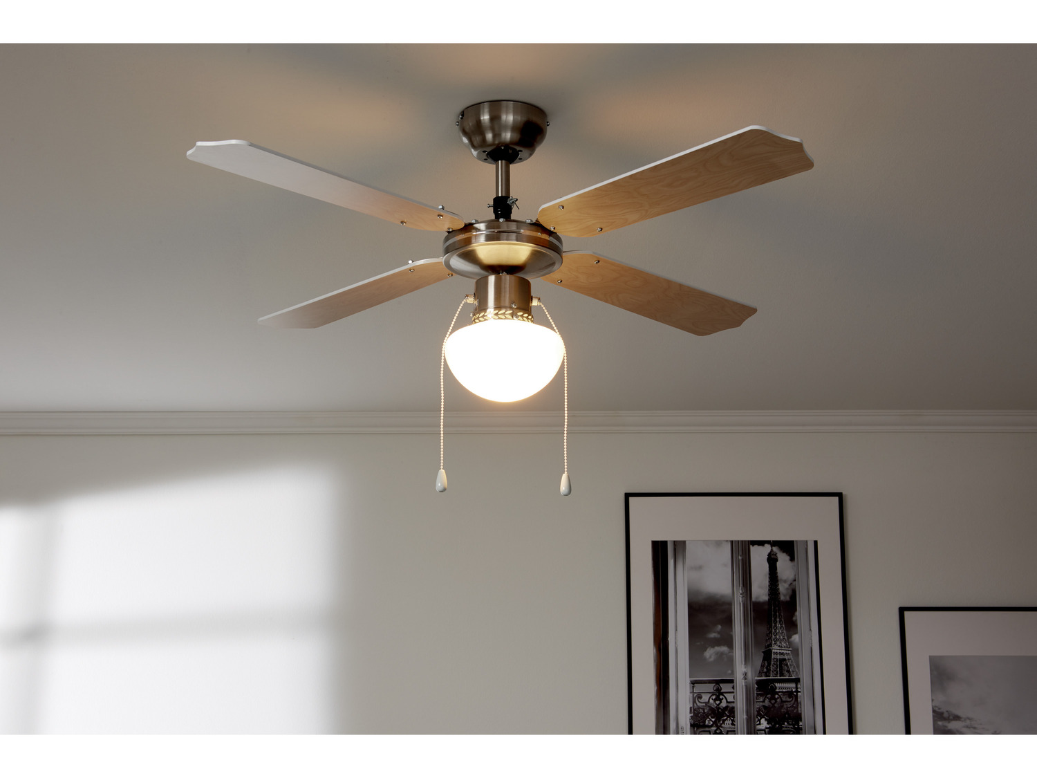 Lampa z wentylatorem Livarno, cena 199,00 PLN
- energooszczędna żarówka LED ...