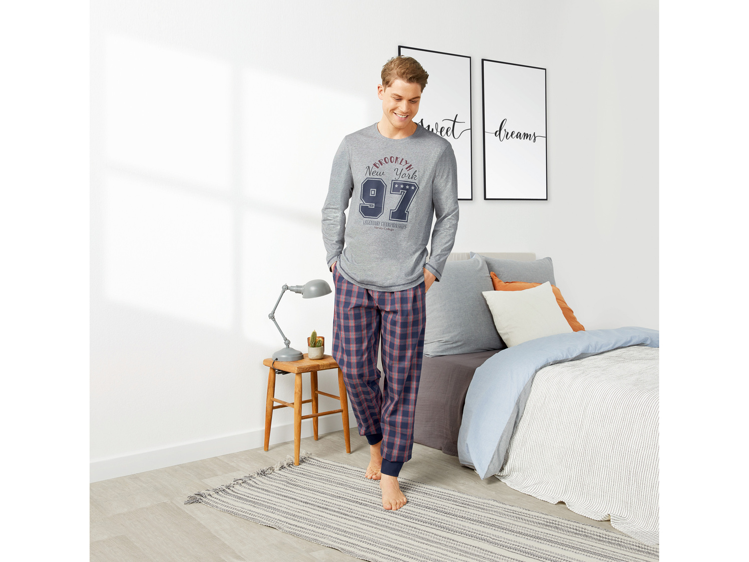 Piżama męska Livergy, cena 34,99 PLN
- rozmiary: M-XL
- wysoka zawartość bawełny
Dostępne ...