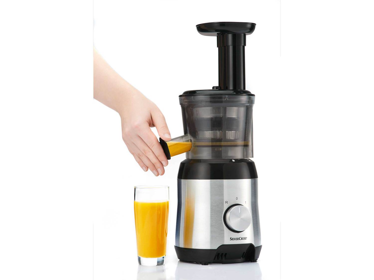 Wyciskarka wolnoobrotowa 300 W Silverscrest Kitchen Tools, cena 249,00 PLN
- w ...