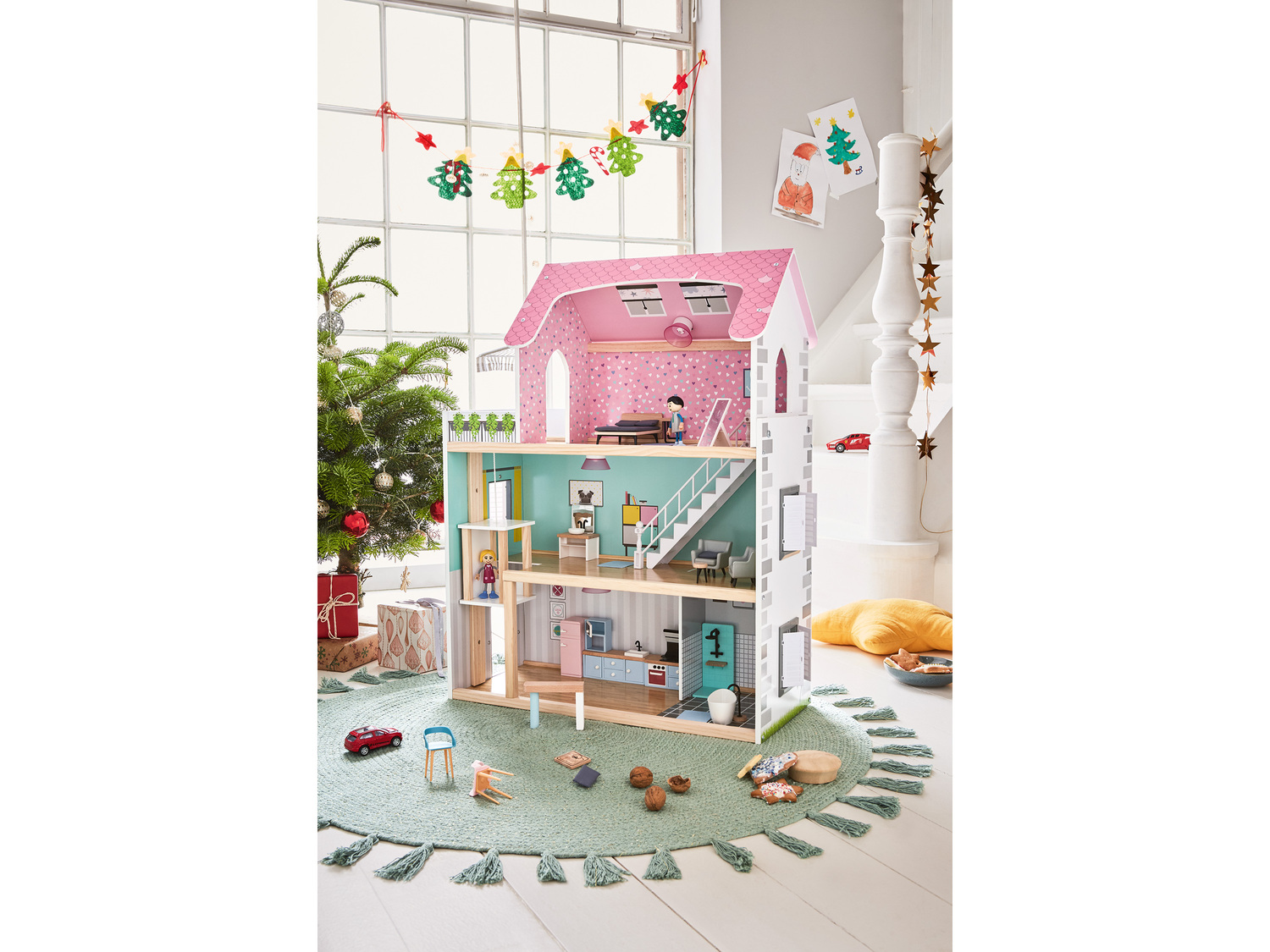 Domek dla lalek Playtive, cena 239,00 PLN
- ok. 64 x 80 x 31 cm
- 38 elementow
- ...