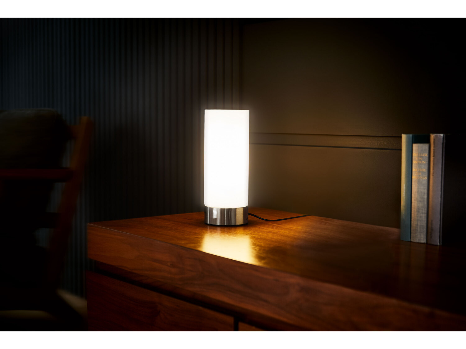 Lampa stołowa z funkcją przyciemniania Livarno, cena 39,99 PLN
2 wzory
- 10 ...
