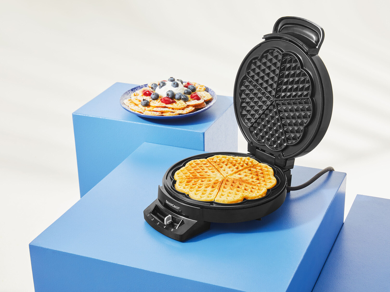 Gofrownica 1200 W Silverscrest Kitchen Tools, cena 59,90 PLN
- z płynnie regulowanym ...