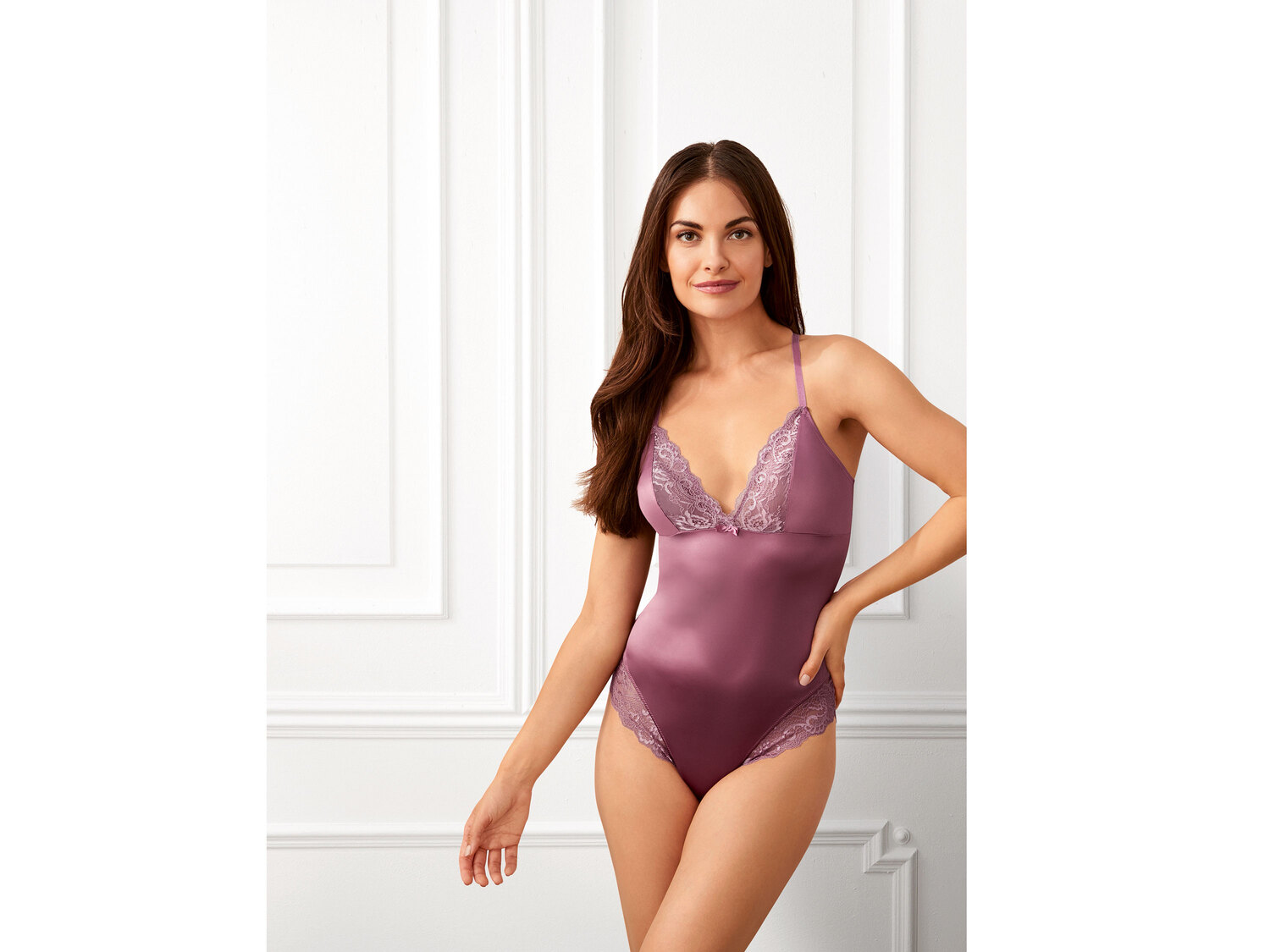 Body z koronką Esmara Lingerie, cena 34,99 PLN
- wysoka zawartość poliamidu
- ...
