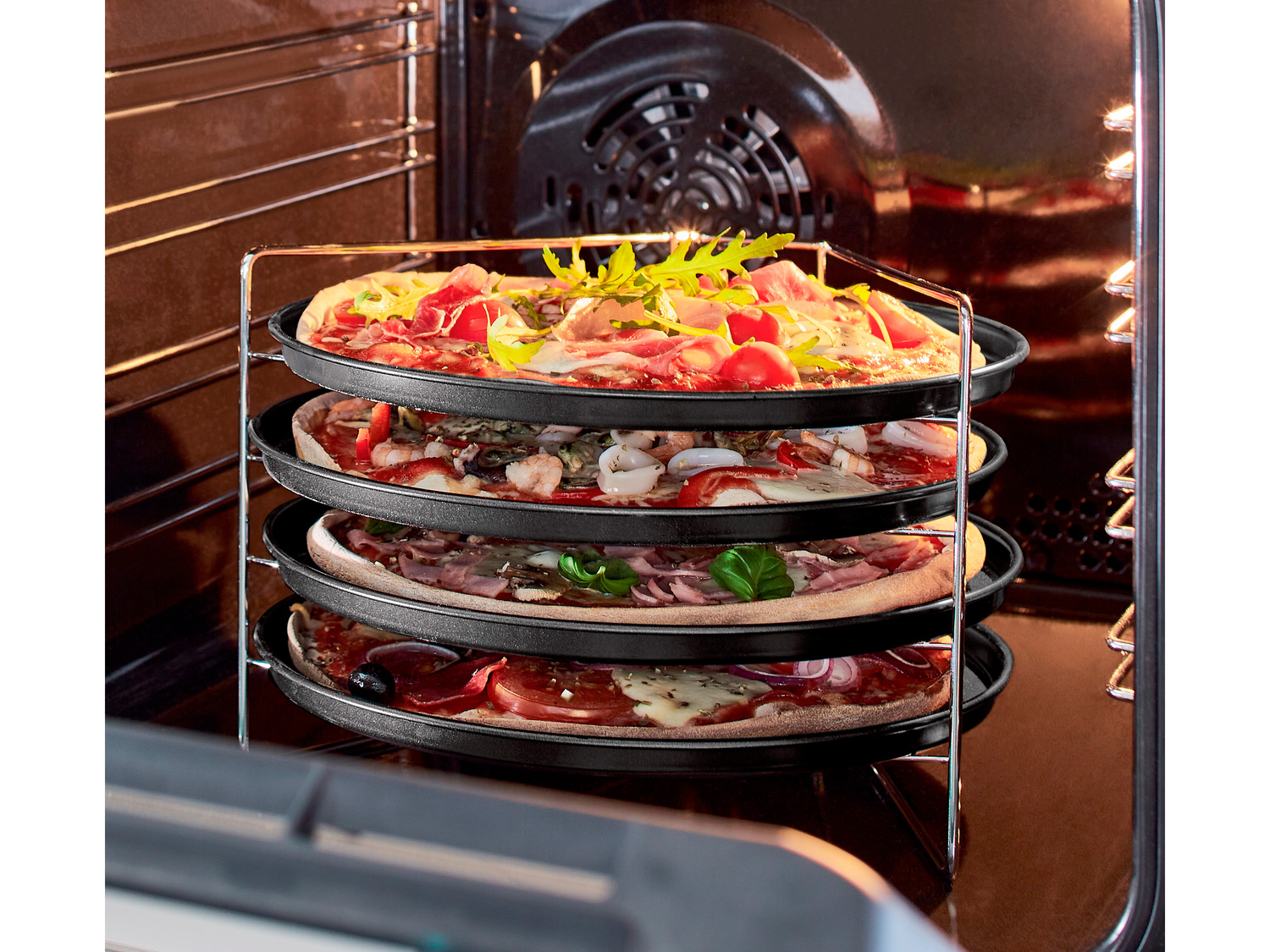 Zestaw 4 blach do pieczenia pizzy Ø 29 cm Zenker, cena 49,99 PLN
- do równoczesnego ...