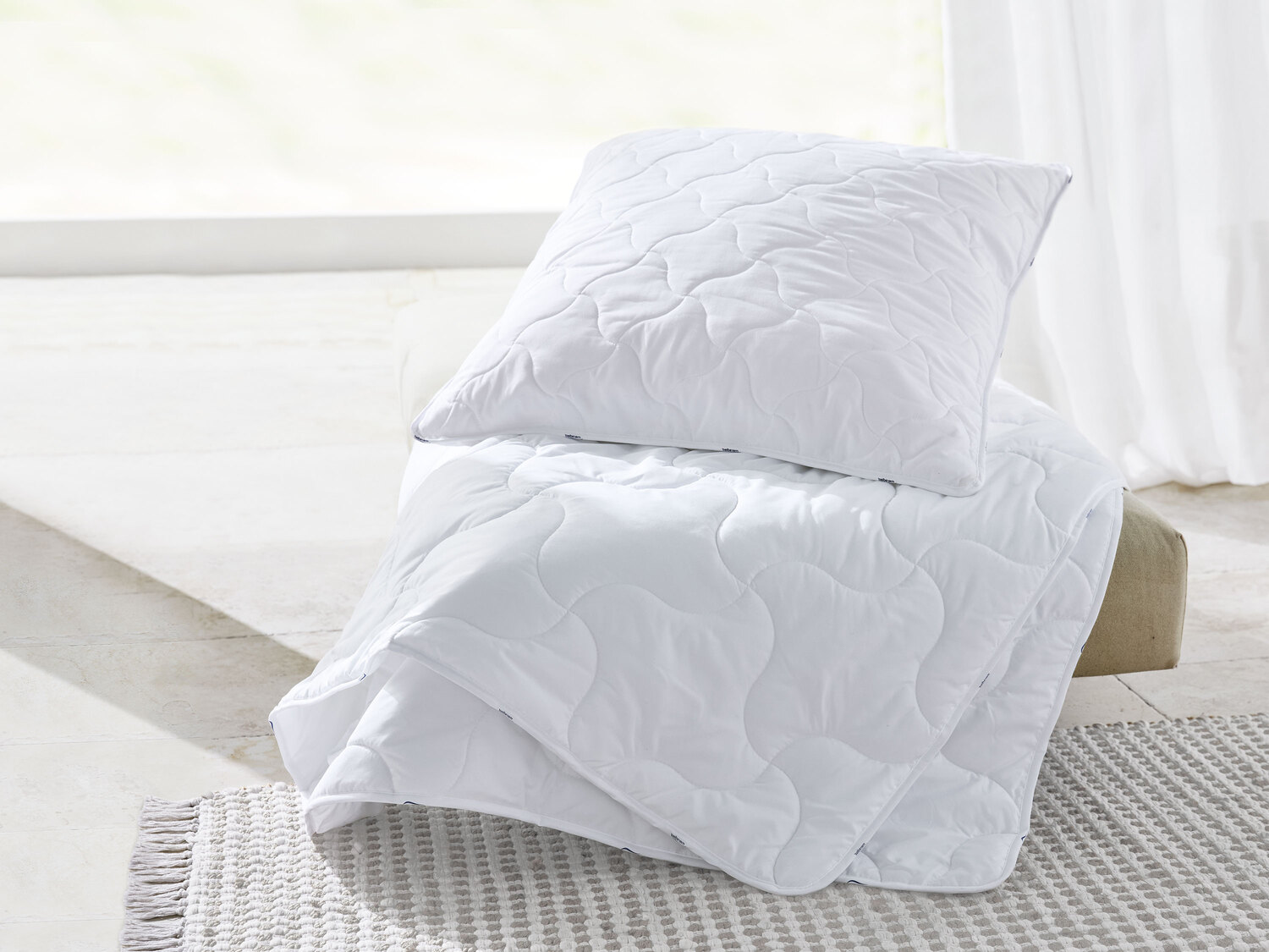 Kołdra letnia TopCool® Meradiso, cena 49,99 PLN
140 x 200 cm
- pikowanie zapobiega ...