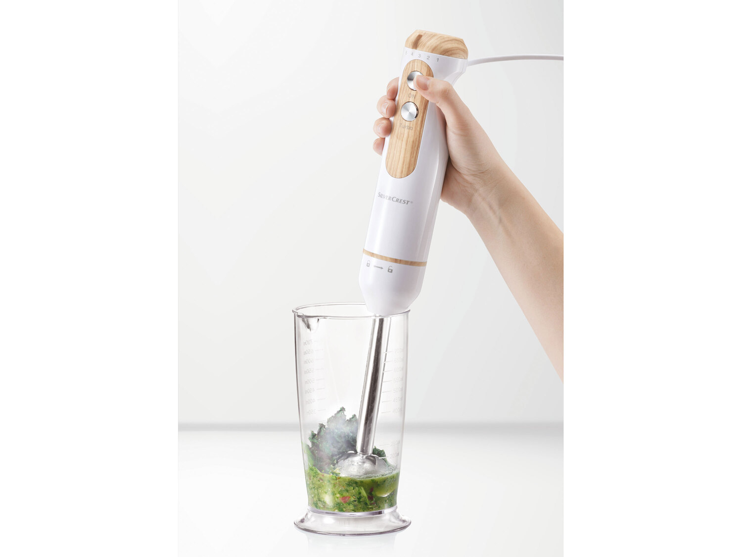 Blender ręczny 600 W z zestawem akcesoriów Silverscrest Kitchen Tools, cena 59,90 ...