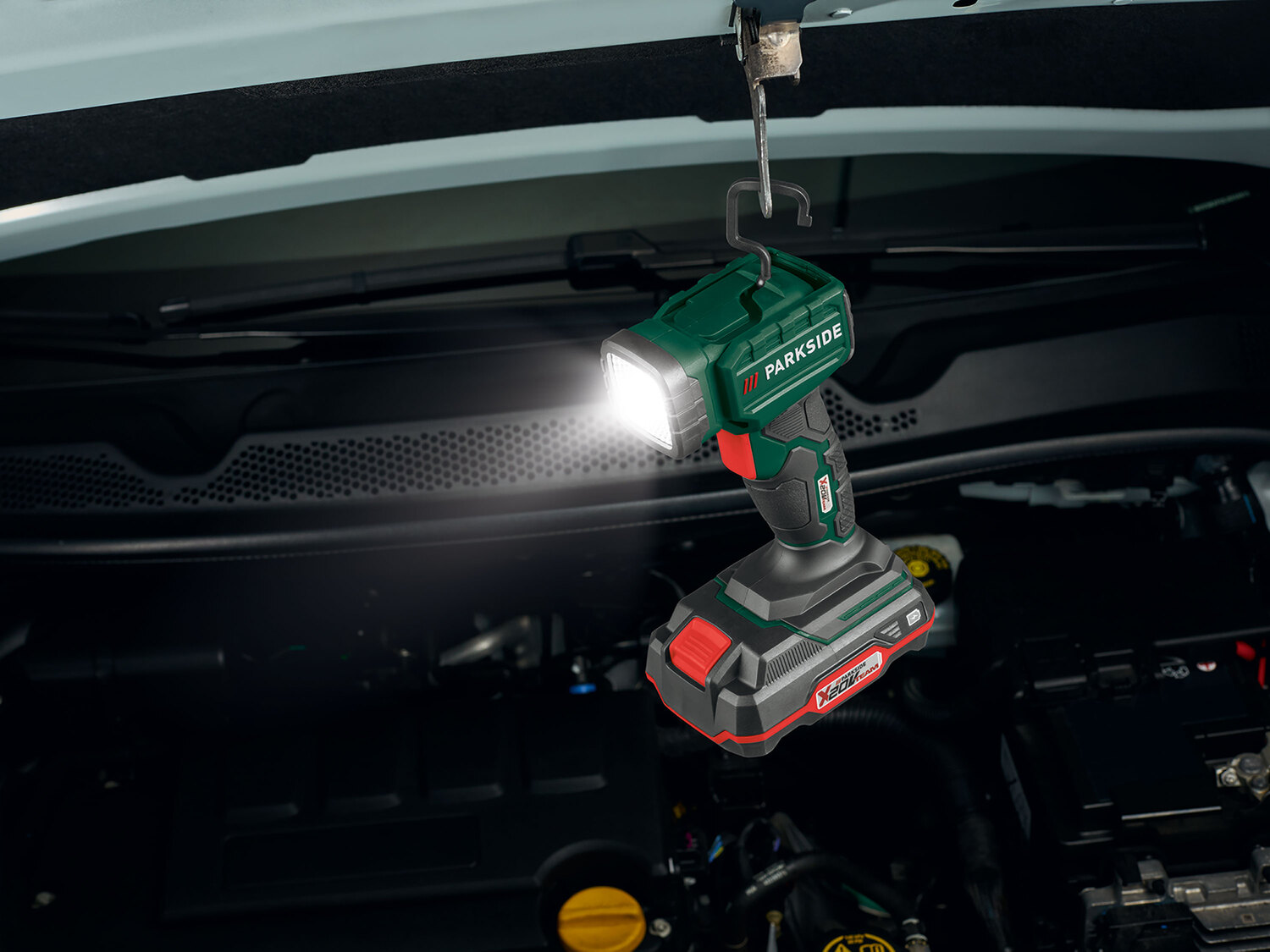 Lampa akumulatorowa LED 20 V , cena 59,90 PLN
- z obrotowym hakiem do zawieszania
- ...