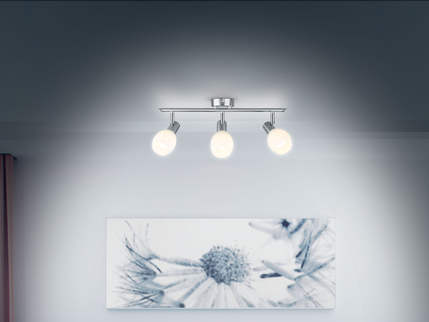 Lampa LED Livarno, cena 69,90 PLN
- 3 energooszczędne żarówki LED ...