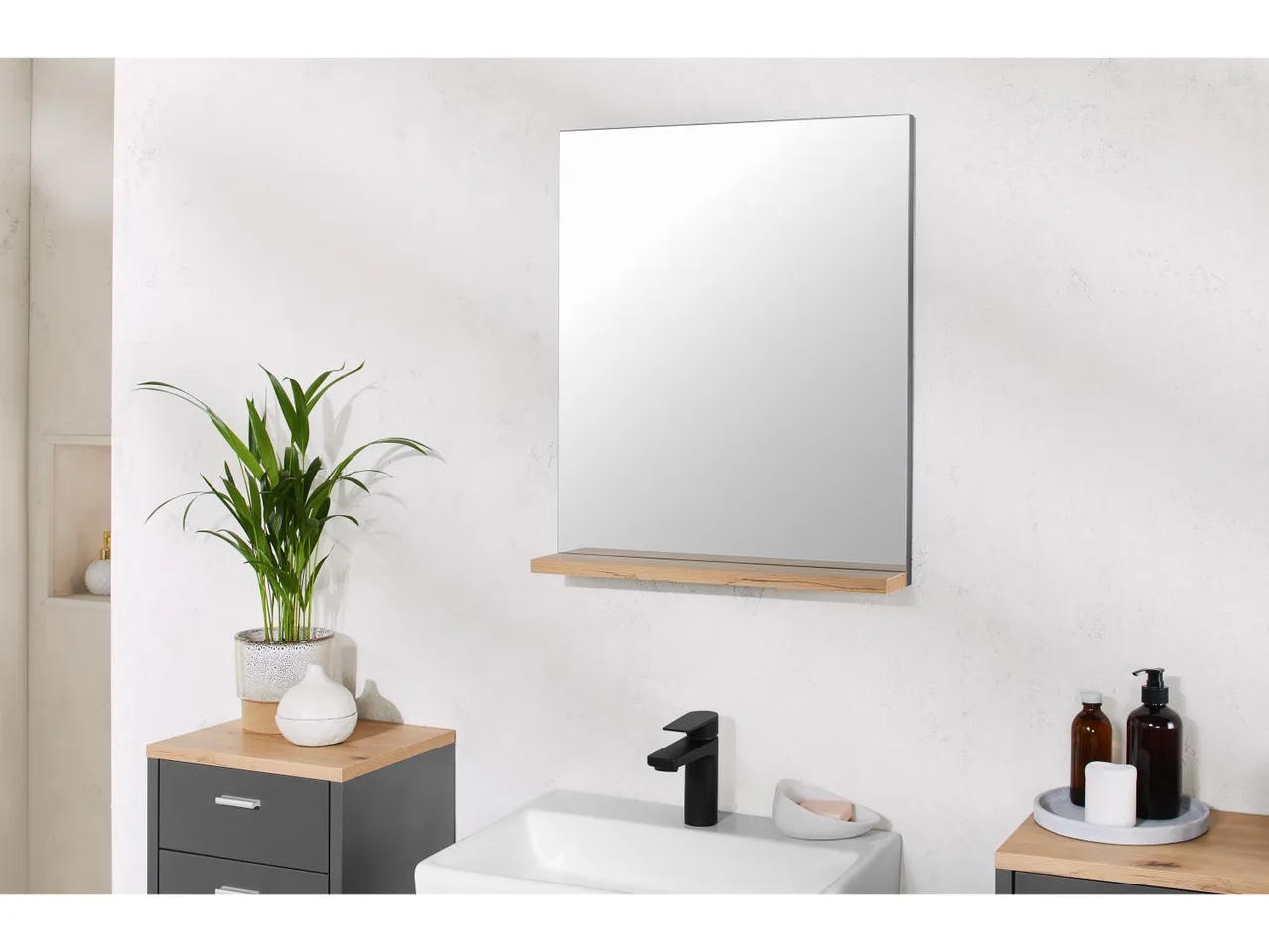 LIVARNO home Lustro ścienne z półką , cena 99 PLN
LIVARNO home Lustro ścienne ...