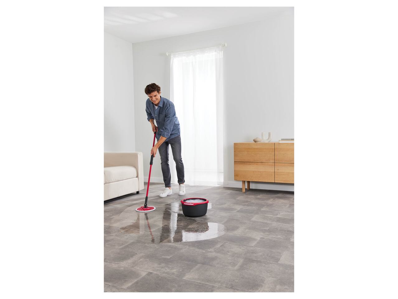 Mop obrotowy Vileda Spin and Clean z wiadrem - , cena 119 PLN
Mop obrotowy Vileda ...