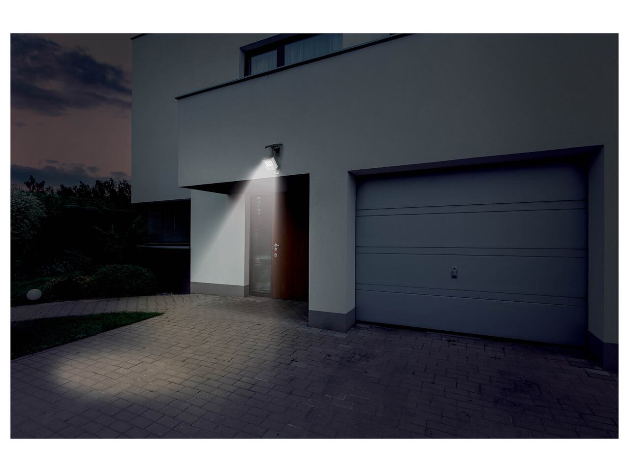 LIVARNO HOME® Reflektor solarny LED z czujnikiem , cena 49,99 PLN
LIVARNO HOME® ...