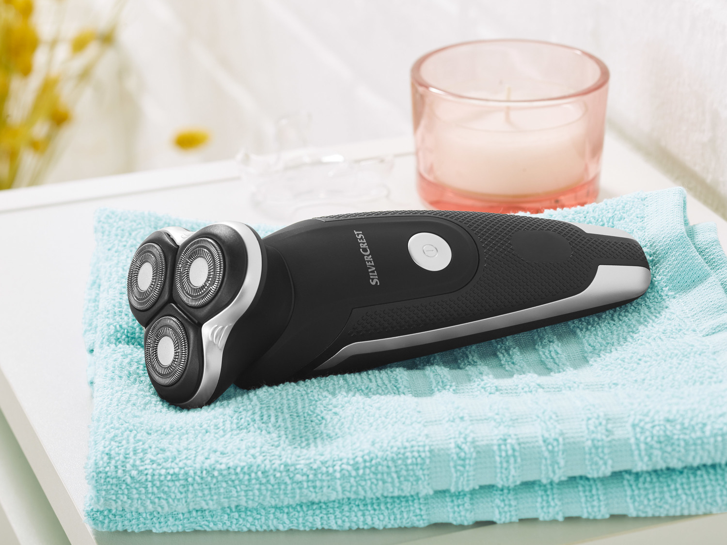 Rotacyjna maszynka do golenia Silvercrest Personal Care, cena 79,90 PLN
- do golenia ...