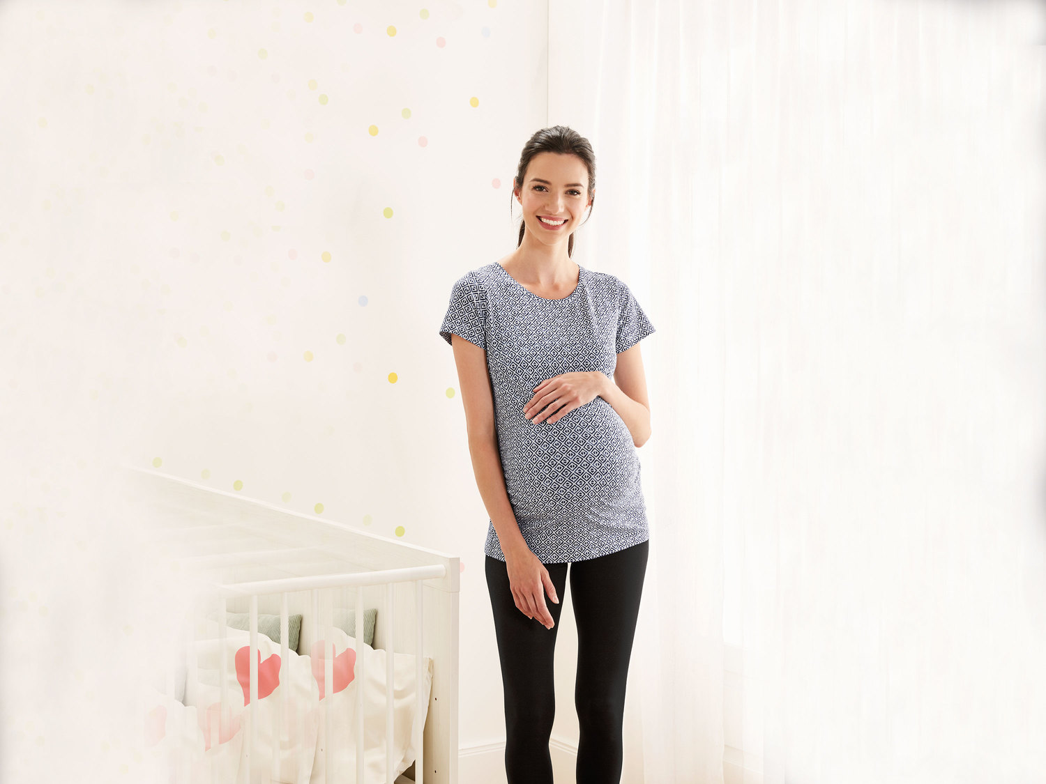 Legginsy ciążowe z biobawełny Esmara, cena 24,99 PLN
- 95% biobawełny, ...