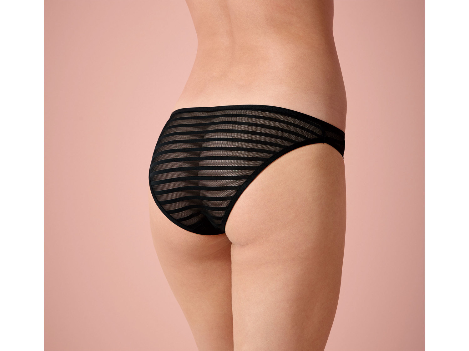 Majtki, 2 pary Esmara Lingerie, cena 19,99 PLN
- rozmiary: S-L
- zmysłowa siateczka
- ...