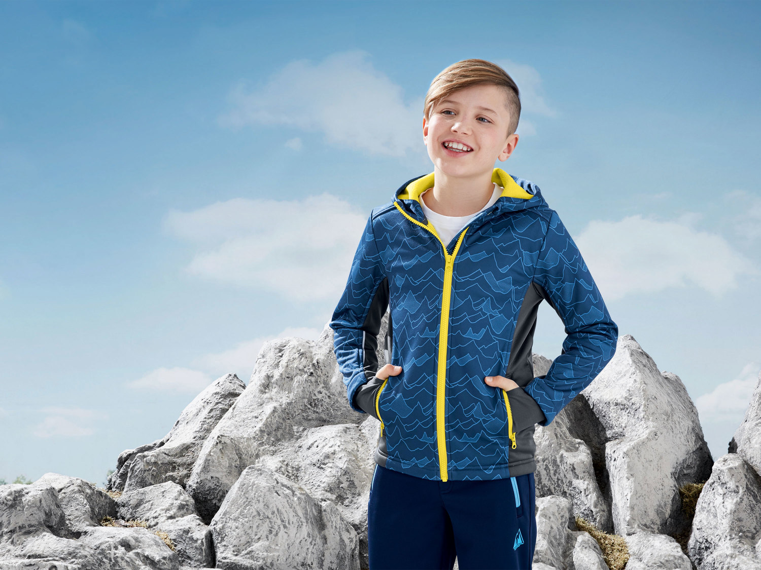 Młodzieżowa kurtka Softshell Crivit, cena 45,00 PLN
- materiał niewchłaniający ...