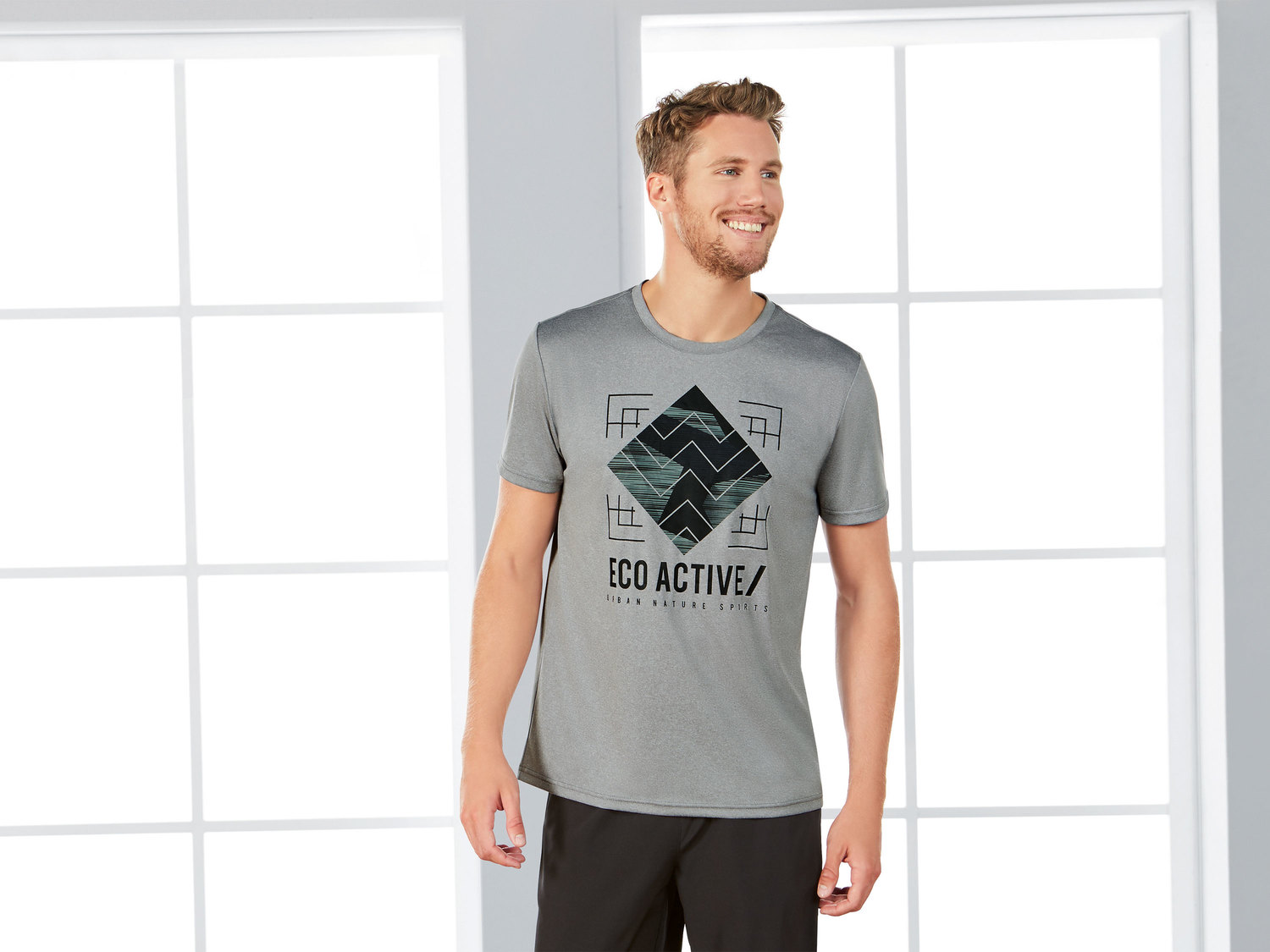 T-shirt męski, funkcyjny Crivit, cena 19,99 PLN
- rozmiary: S-XL
- szybkoschnące ...