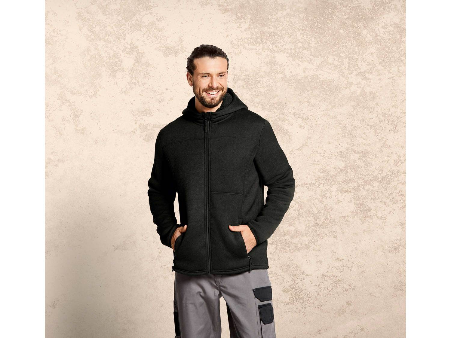 Bluza robocza z polaru Livergy, cena 49,99 PLN
- rozmiary: M-XL
- Hohenstein bezpieczne ...
