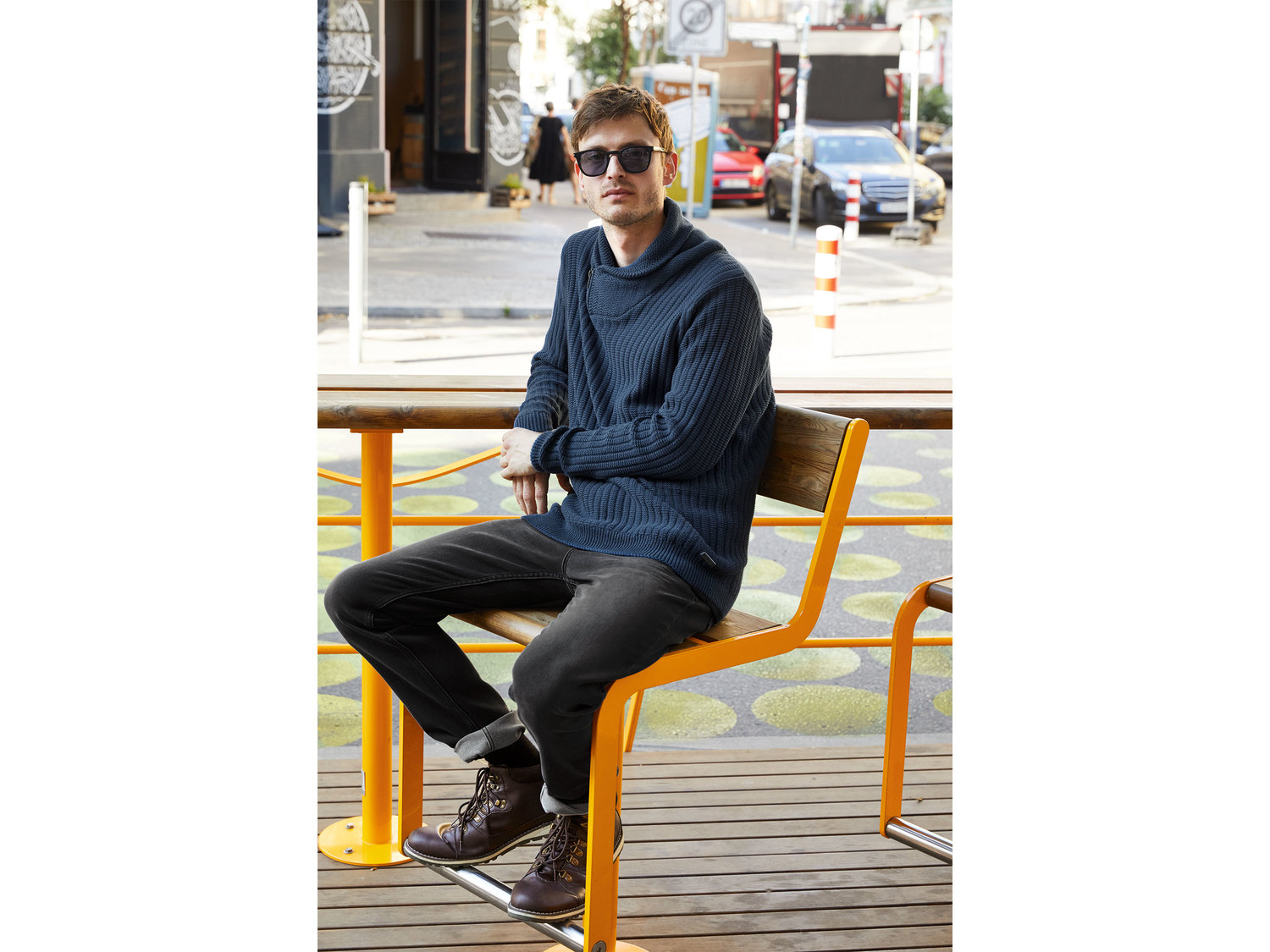 Sweter bawełniany Livergy, cena 44,99 PLN
- 100% bawełny
- kołnierz szalowy ...
