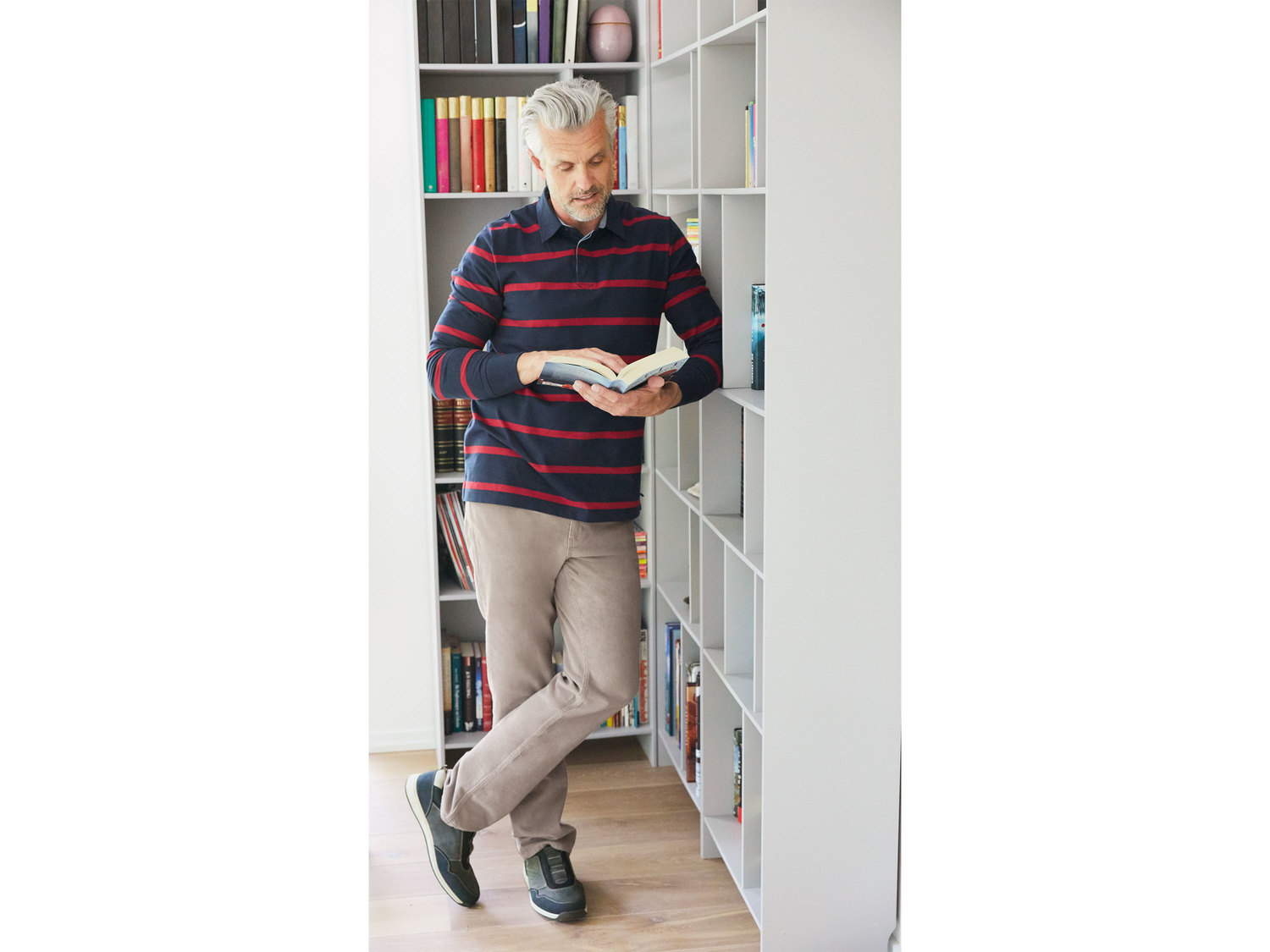 Sztruksy Livergy, cena 39,99 PLN
- prosty krój
- optymalne dopasowanie dzięki ...