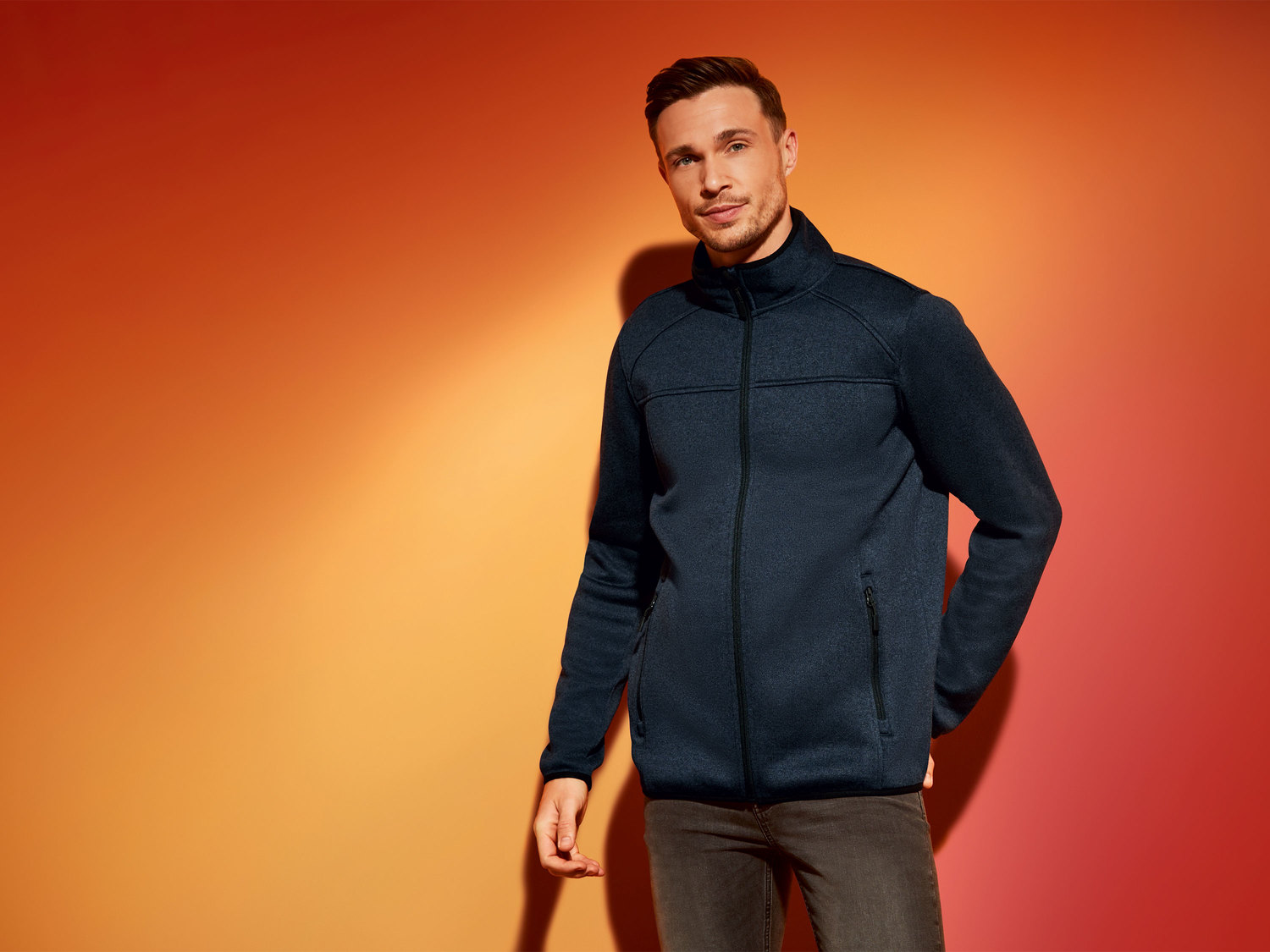 Bluza Livergy, cena 44,99 PLN
- kołnierz na stójce
- zamek z osłoną brody
- ...