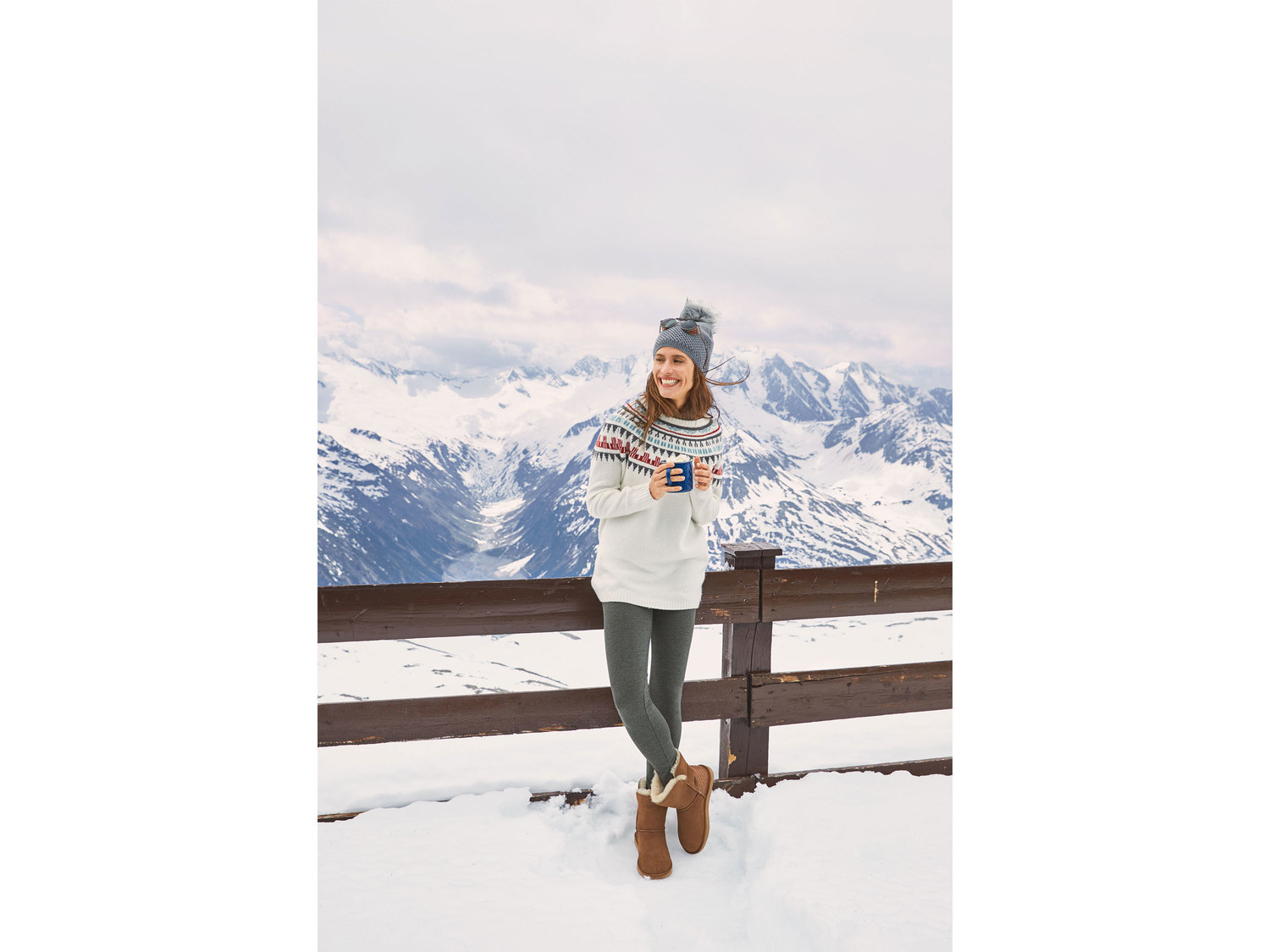 Sweter z motywem norweskim Esmara, cena 39,99 PLN
- 82% poliakrylu, 16% poliestru, ...