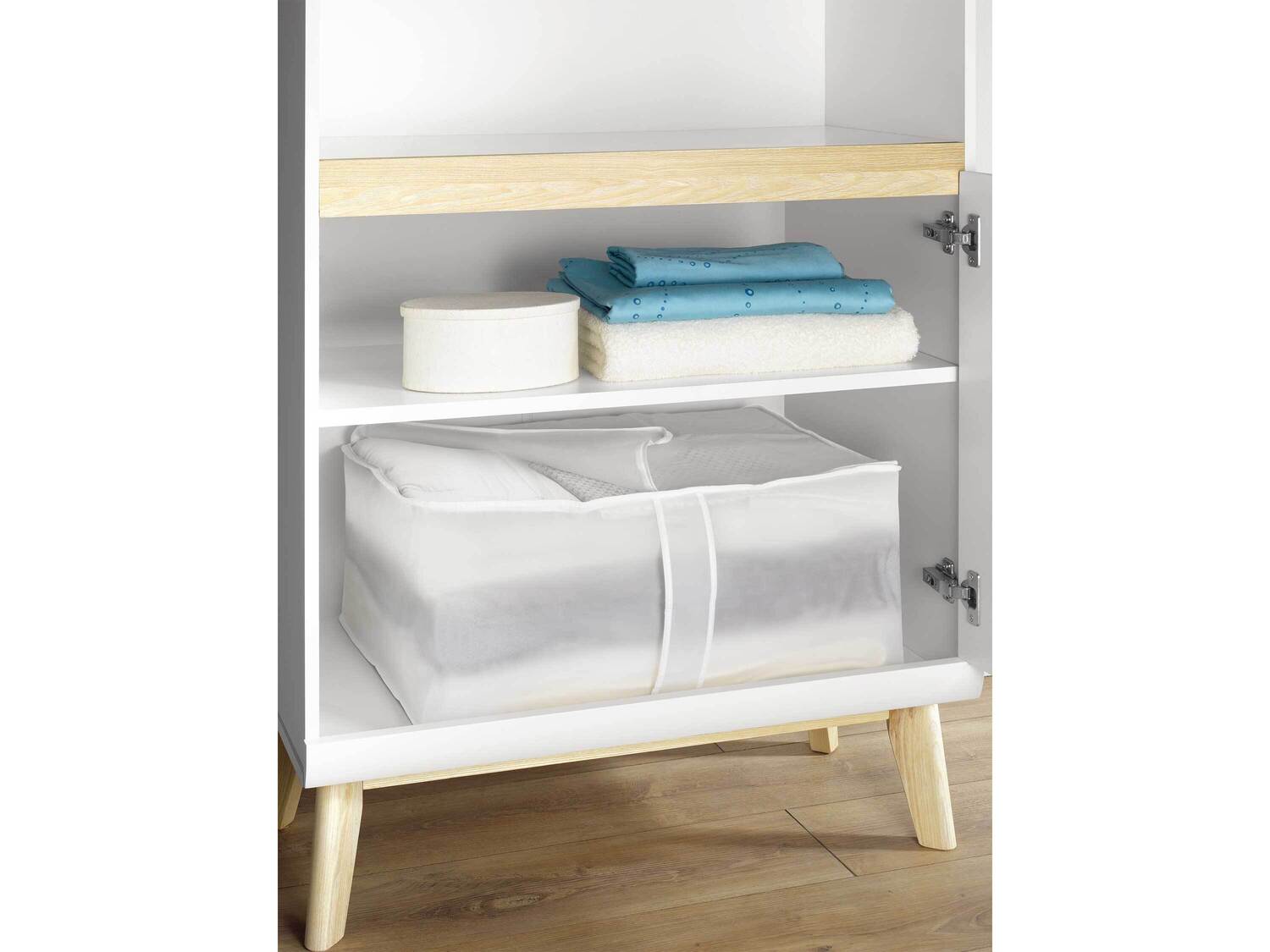 Pokrowiec na kołdrę , cena 7,99 PLN
- 60 x 26 x 46 cm (dł. x szer.)