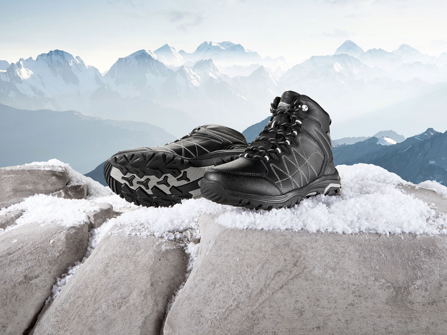 Skórzane buty trekkingowe Crivit, cena 99,00 PLN
męskie
- rozmiary: 41-46
- ...