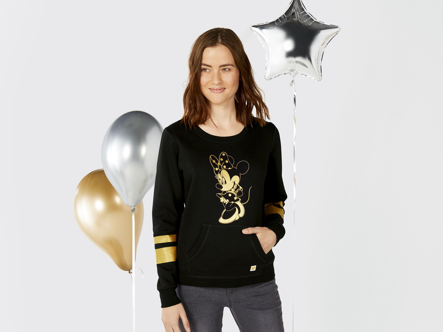 Bluza z bawełną Disney, cena 44,99 PLN
- komfort noszenia dzięki wysokiej zawartości ...