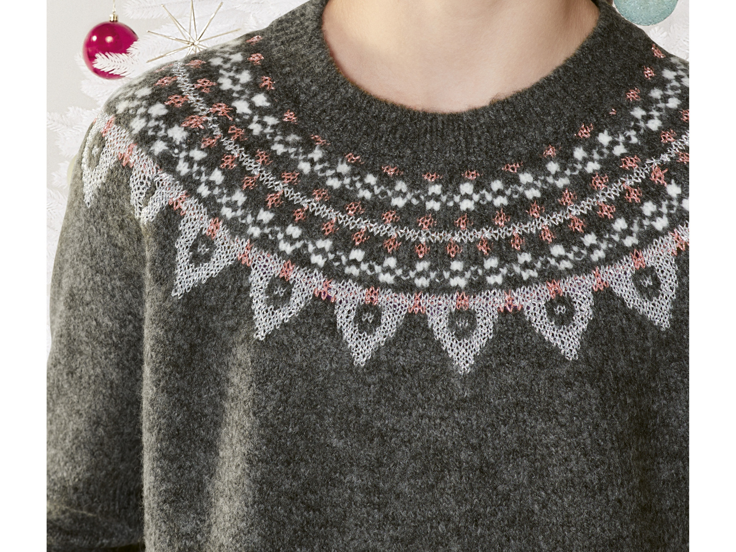 Sweter dziewczęcy Pepperts, cena 34,99 PLN
- miękki i puszysty
- rozmiary: 134-164
Dostępne ...