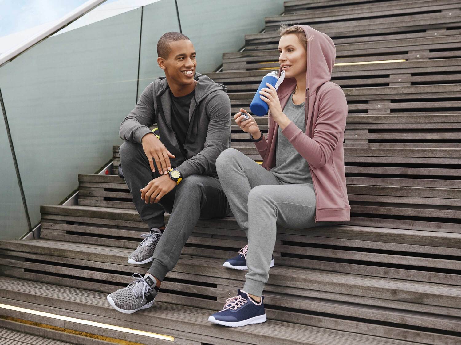Bluza męska z bawełną Crivit, cena 39,99 PLN
- rozmiary: M-XL
- z wygodnym kapturem
- ...