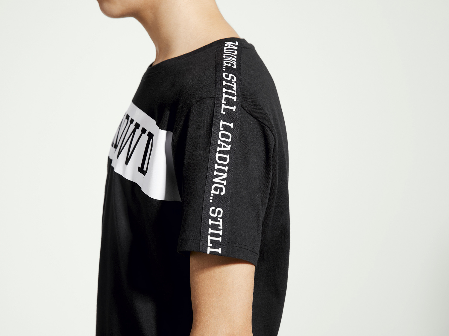 T-shirt chłopięcy z bawełny Pepperts, cena 14,99 PLN
- rozmiary: 146-176
- 100% ...