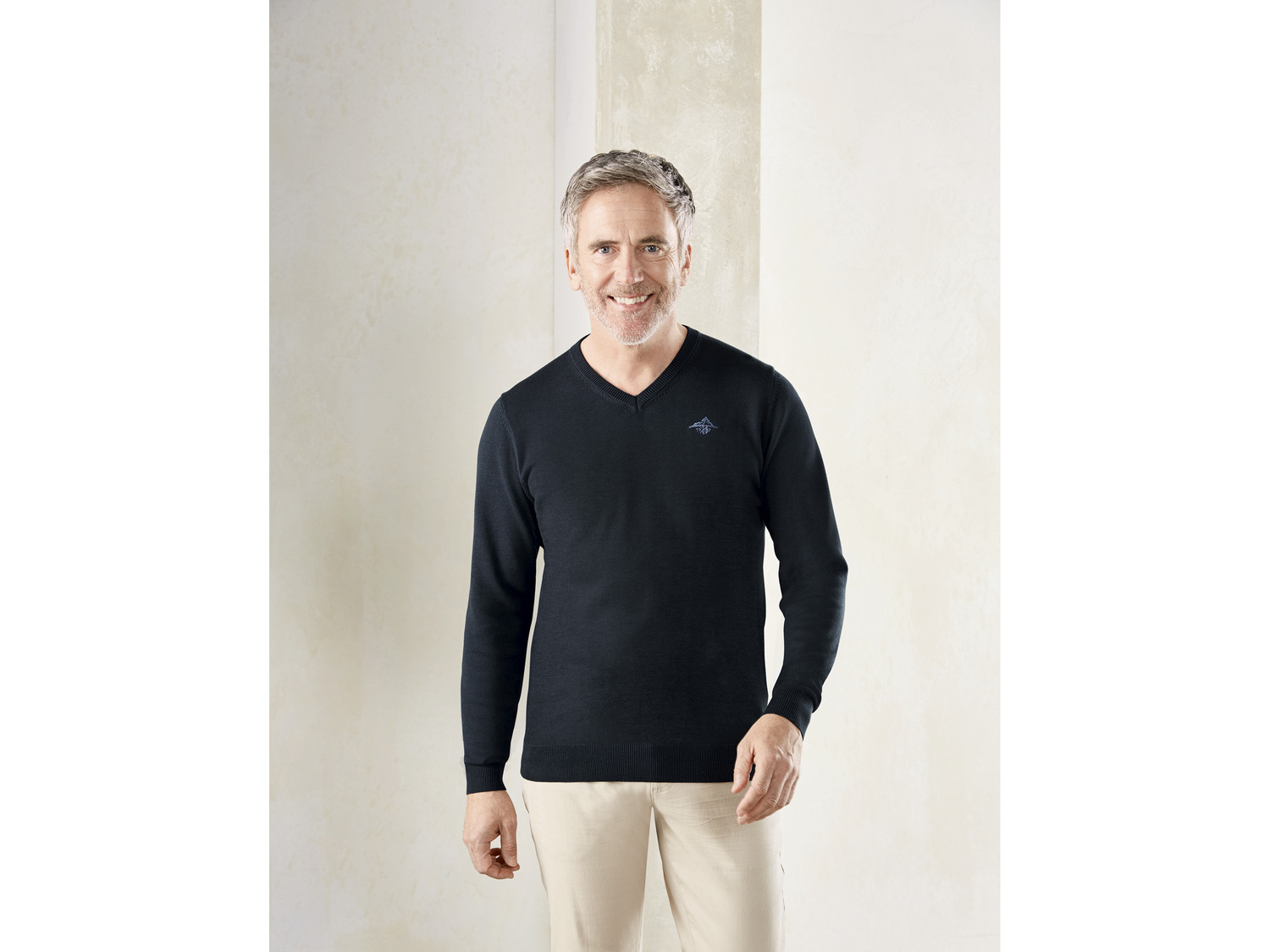 Sweter męski Livergy, cena 34,99 PLN
- 100% bawełny
- rozmiary: M-XXL
Dostępne ...
