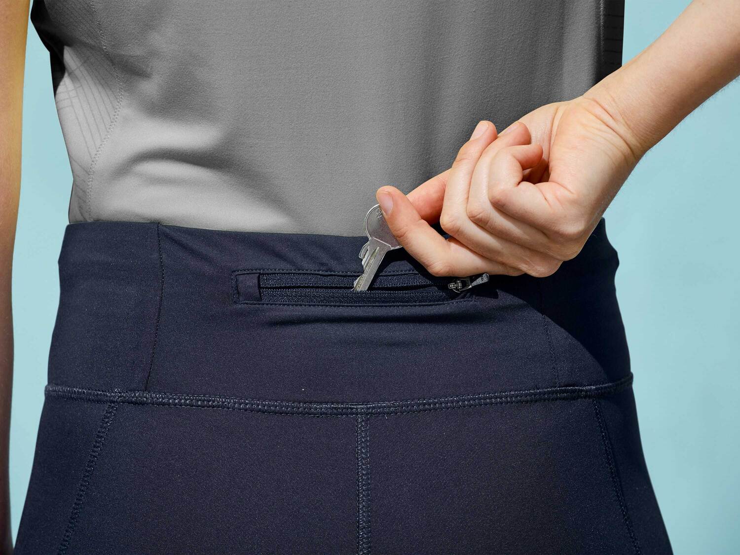 Legginsy funkcyjne damskie Oeko Tex, cena 24,99 PLN
- rozmiary: S-L
- kieszonka ...