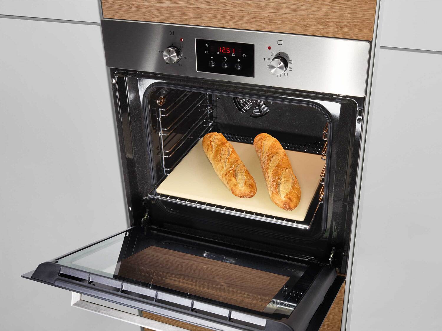 Kamień do pizzy , cena 34,99 PLN
- 30 x 38 cm (szer. x dł.)
- kamień kordierytowy ...