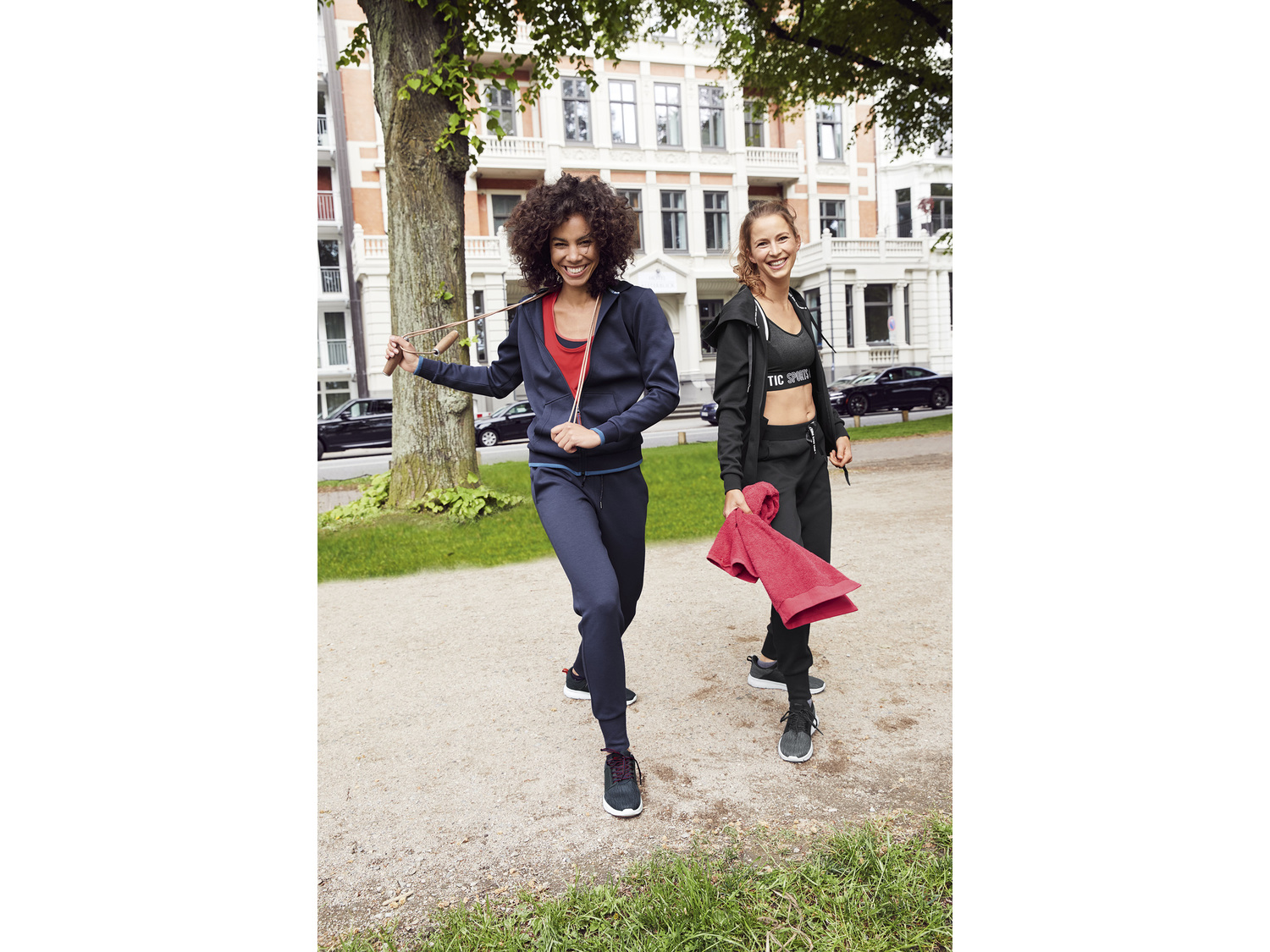 Damska bluza dresowa Crivit, cena 49,99 PLN
- rozmiary: XS-L
- Hohenstein bezpieczne ...