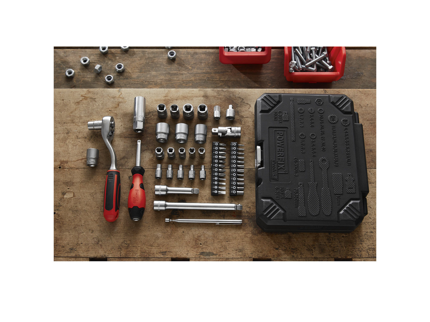 Zestaw kluczy nasadowych w walizce Powerfix, cena 89,90 PLN
- 53 elementy
- ze ...