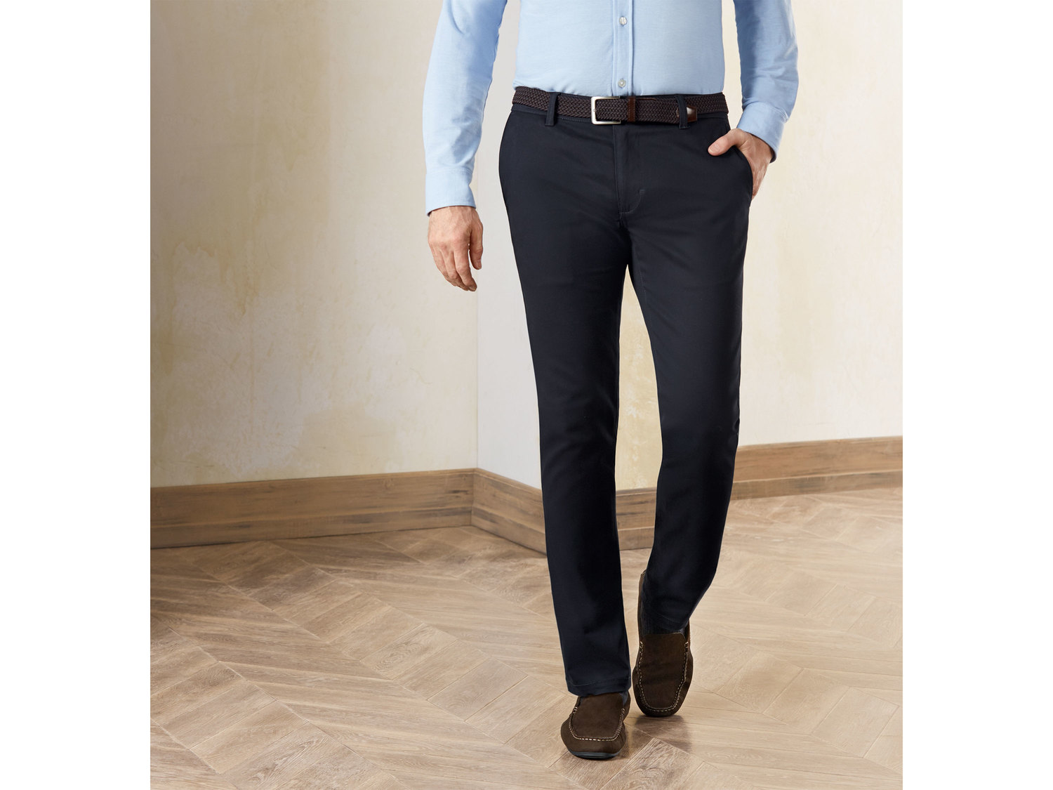 Spodnie chino Livergy, cena 44,99 PLN
- 98% bawełny, 2% elastanu (LYCRA®)
- ...