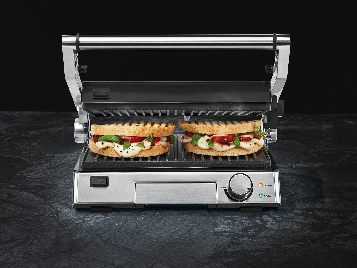 Grill kontaktowy 2000 W , cena 179,00 PLN
3 w 1:
- grill kontaktowy
- opiekacz ...