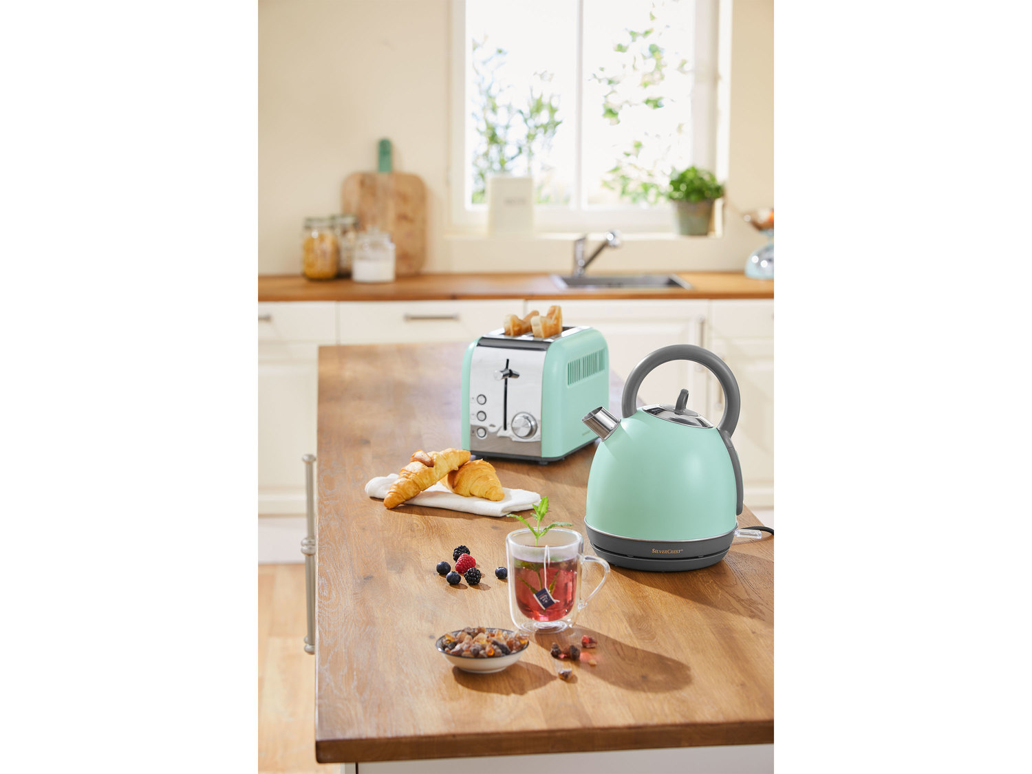 Toster 920 W Silvercrest Kitchen Tools, cena 69,00 PLN
- funkcja rozmrażania, ...