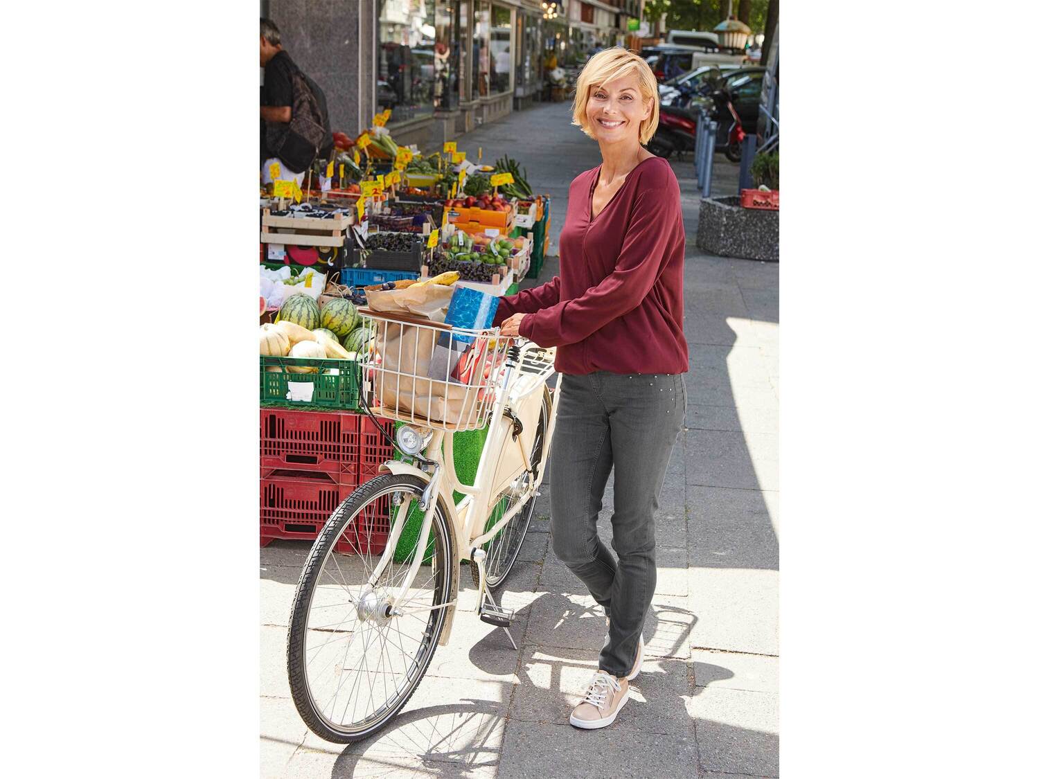 Jeansy Esmara, cena 39,99 PLN
- rozmiary: 34-46
- komfort noszenia dzięki wysokiej ...