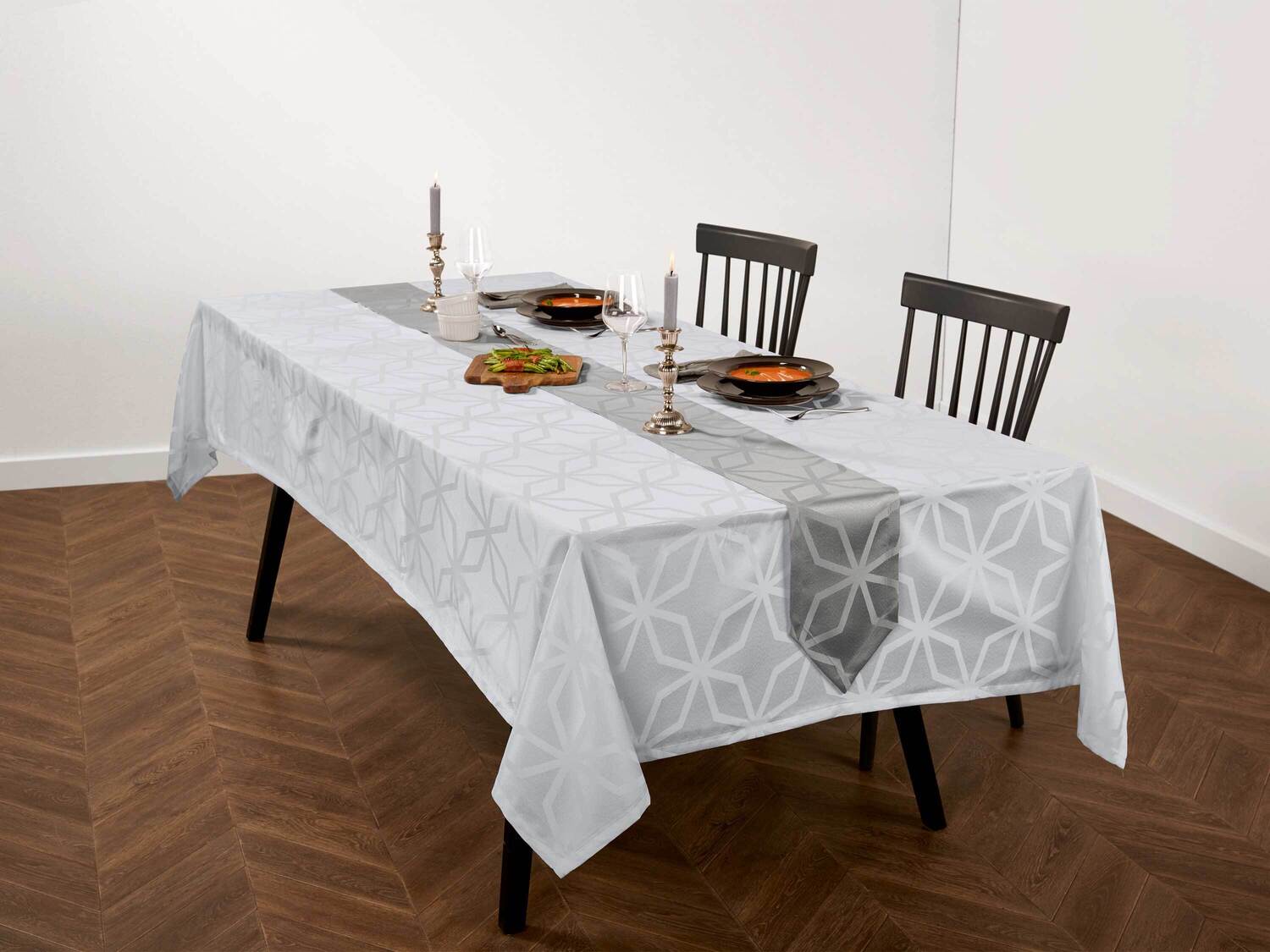 Obrus żakardowy z bieżnikiem Meradiso, cena 49,99 PLN
4 zestawy do wyboru
- ...