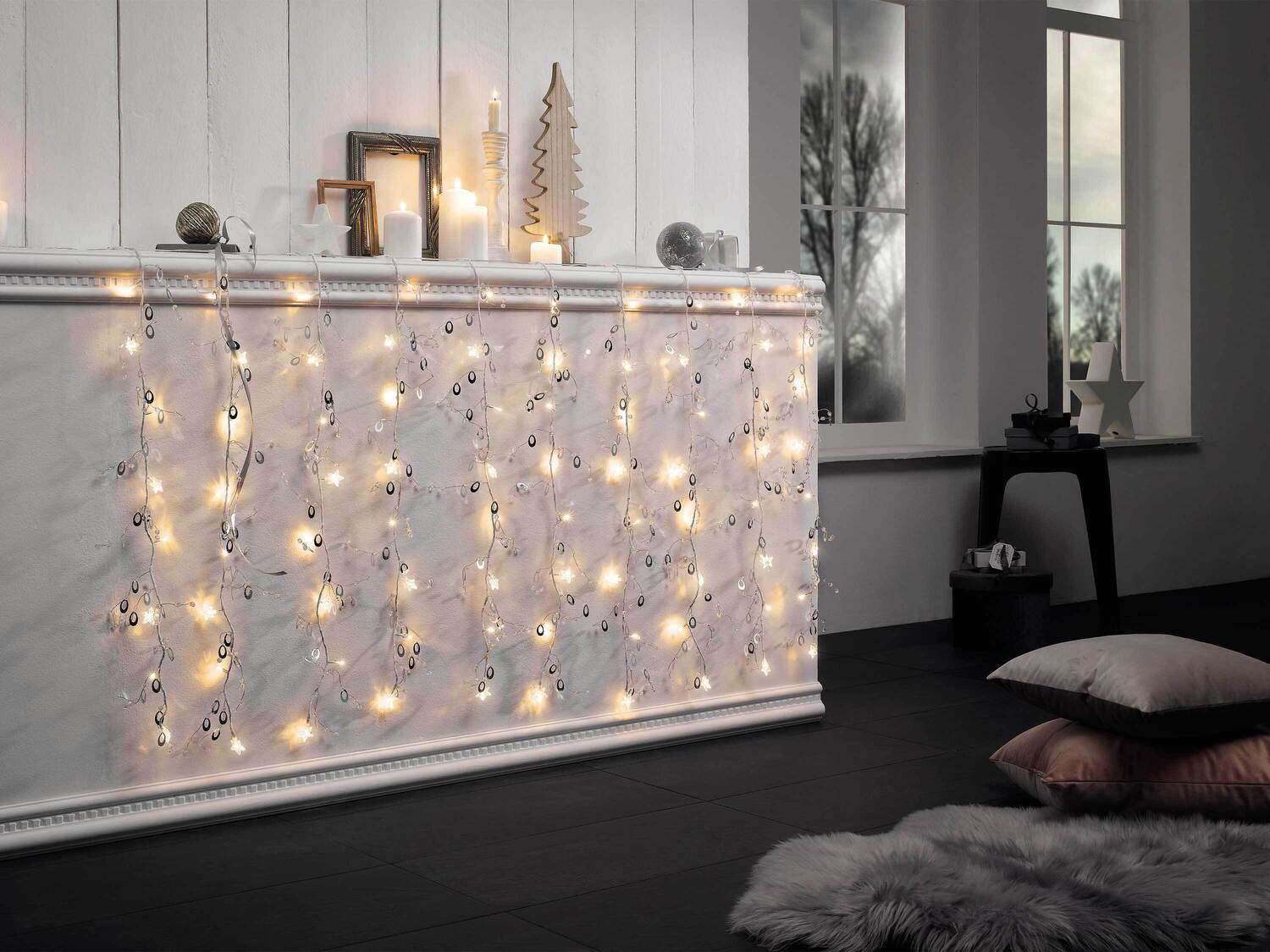 Dekoracja świetlna LED z timerem , cena 64,90 PLN
3 wzory
- 130 x 80 cm (szer. ...