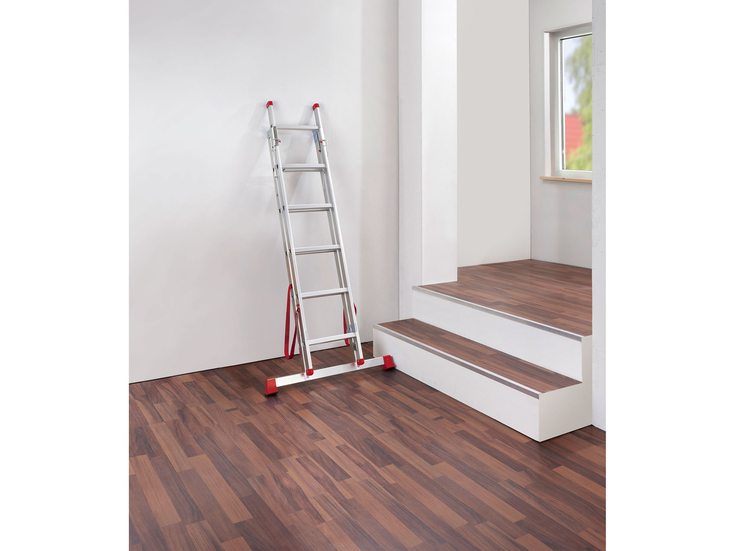Aluminiowa drabina wielofunkcyjna Powerfix, cena 199,00 PLN 
- 3 w 1: możliwość ...