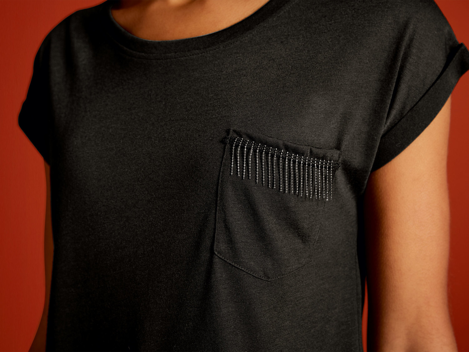 T-shirt Esmara, cena 17,99 PLN
- rozmiary: S-L
- Hohenstein bezpieczne dla zdrowia, ...